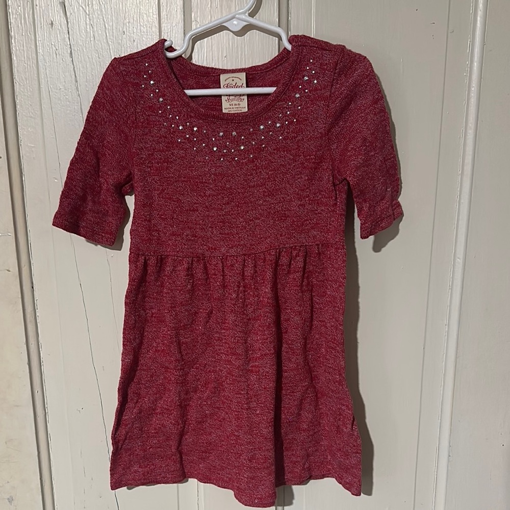 Faded Glory Red Casual Dress with Embellished Neckline